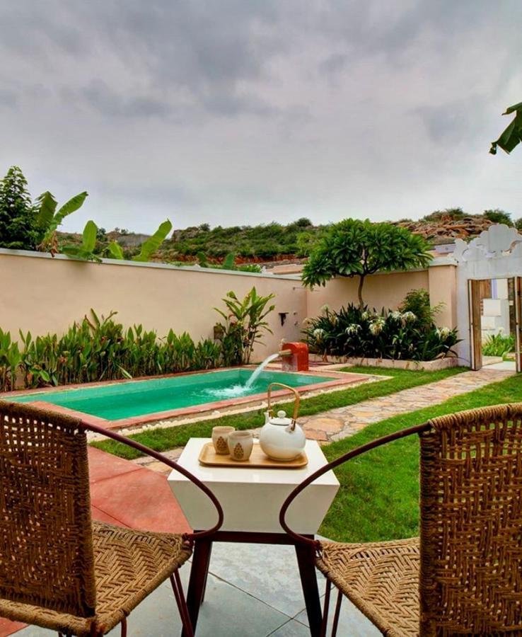 Parijat Private Pool Villa 1, 2 And 3 Bhk Удайпур Экстерьер фото
