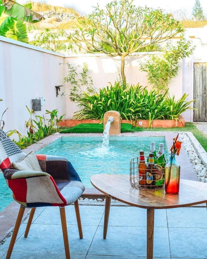 Parijat Private Pool Villa 1, 2 And 3 Bhk Удайпур Экстерьер фото